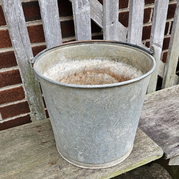 Vintage Metal Galvanized Heavy Duty Bucket Pail w/ Handle Home Decor Planter Rustic Outdoor Garden 12" W x 11" tall