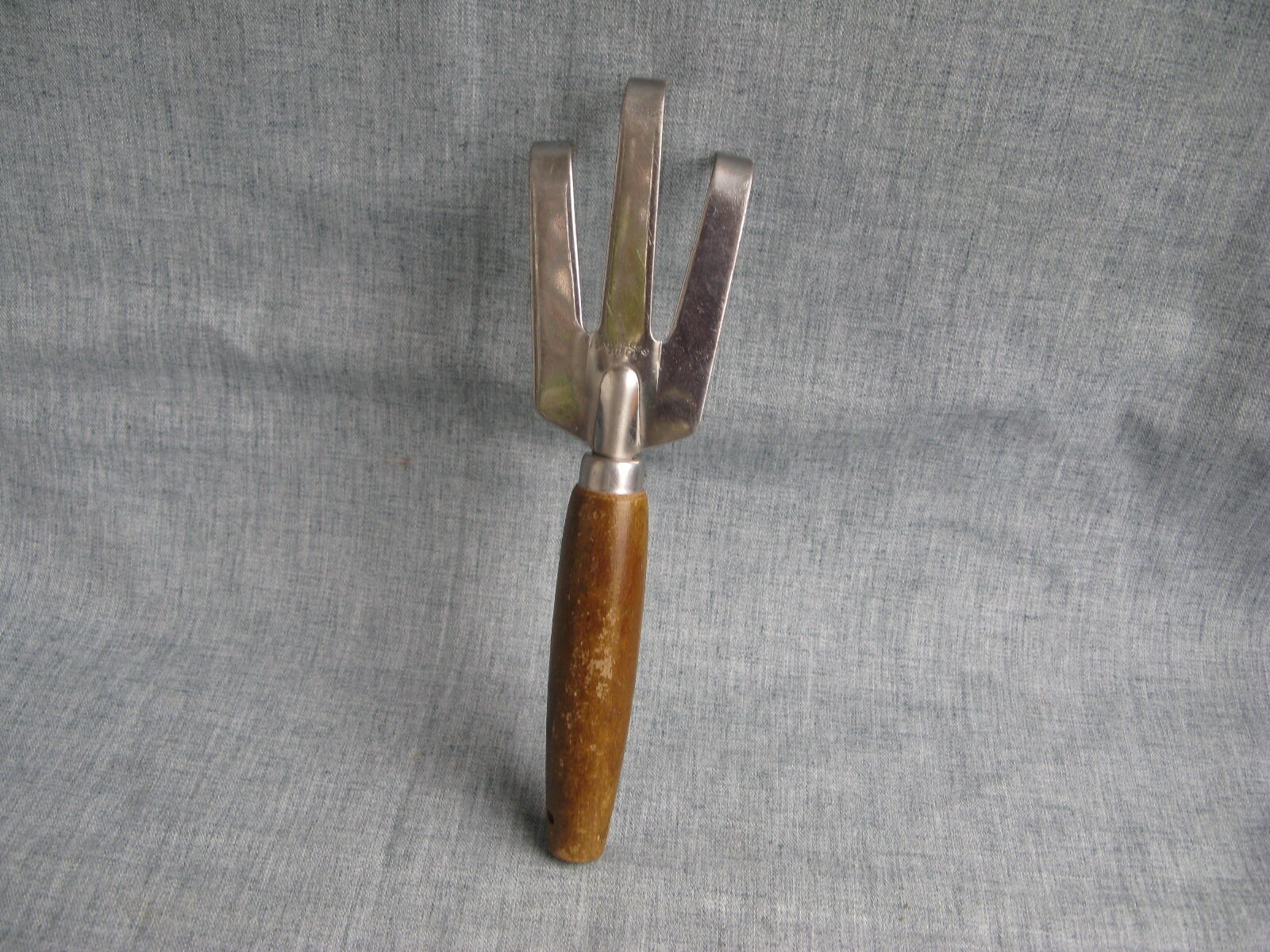 Vintage Garden Rake 3 Prong Cultivator Hand Tool Wood Handle