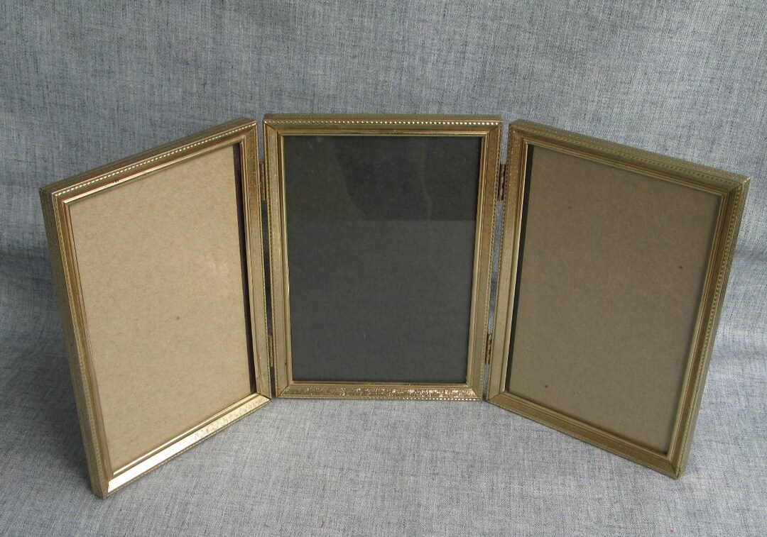 Vintage Picture Frames Gold Tone Hinged Tri Fold Picture Frame With ...