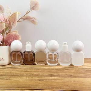 20ml Glass Lotion Pump Bottle Mini Refillable Emulsion Bottle with Round Ball Cap, Empty Serum Cosmetic Container, Travel Skincare Packaging