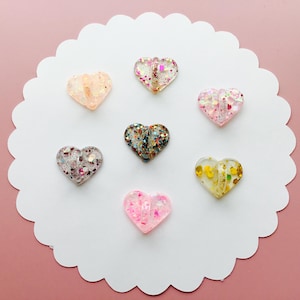Mini Heart Hook Charm Holder for Phone / Cellphone Water Bottle / Kindle / E Reader / Tumbler Accessory