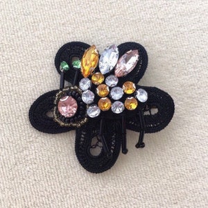 Magical Bee hair clip