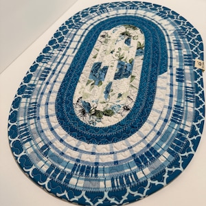 Jelly roll placemat blue