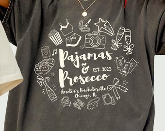 パジャマ＆プロセッコのバチェロレッテTシャツ、ガールズナイトシャツ、カスタムスパのバチェロレッテTシャツ、コンフォートカラーのバチェロレッテTシャツ、スランバーバチェロレッテTシャツ