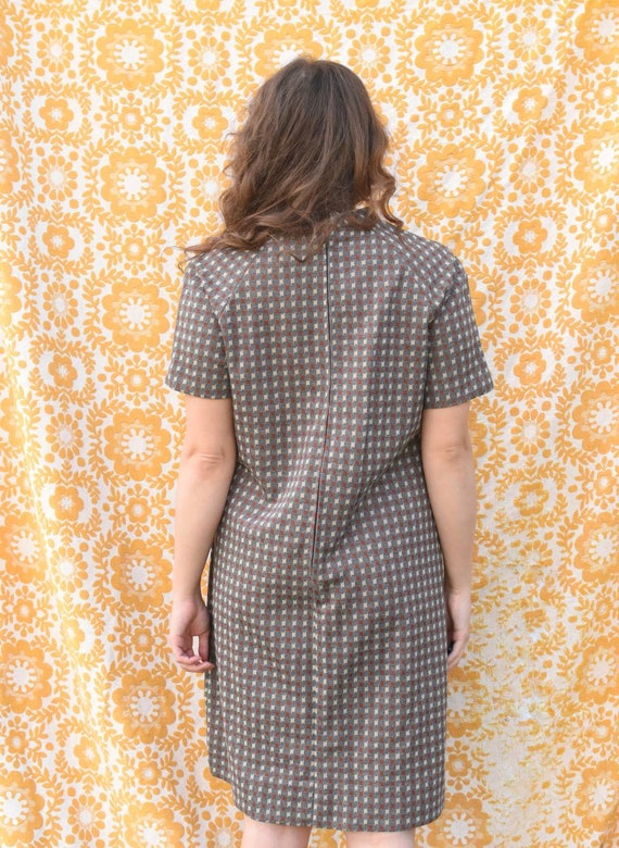 Gray Shift Dress - image 4