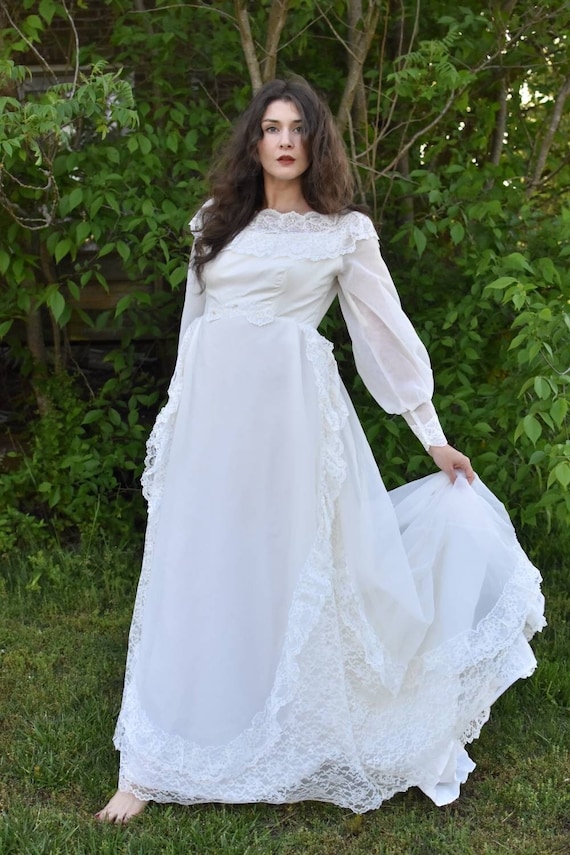 1970s Wedding Gown - Etsy 1970s Wedding Gown - Etsy