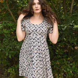 90s sunflower babydoll dress 90s Babydoll Sunflower Dress