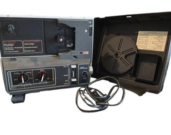 Vintage 8mm Melton Pocket Movie Viewer Player 50s Box