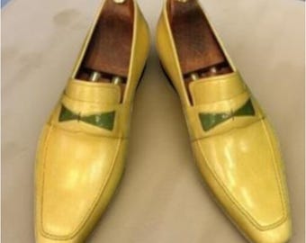 Mocasines amarillos para hombre hechos a mano / Zapatos de vestir formales sin cordones, calzado artesanal de cuero genuino.