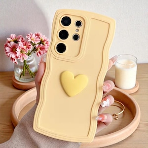Cute Heart Samsung Galaxy Case Wavy Curvy Silicone Soft Shockproof Aesthetic Cover for S24 S23 S22 S21 S20 Ultra Plus