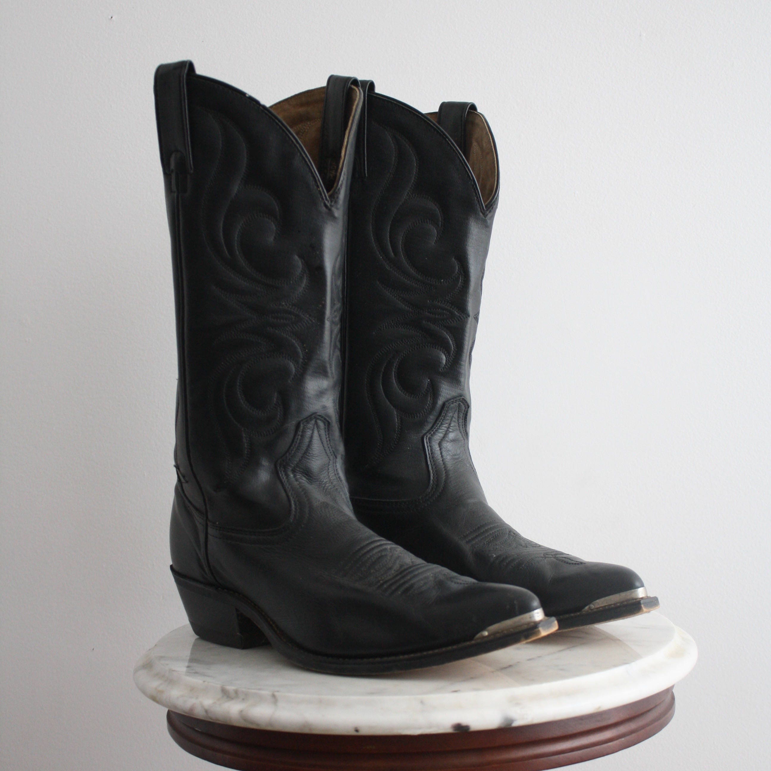 Cowboy Boots Black 7.5 Men's Silver Western Toe Cap 1970s - Etsy Canada