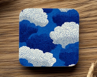 Maritimes Untersetzer-Set: Weiß-Blaues Küstenmuster, Strandhausdekor