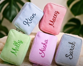 Custom Makeup Bag, Embroidered Makeup Bag, Personalized Makeup Bag, Cosmetic Bag, Personalized Toiletry Bag, Monogrammed Makeup Bag