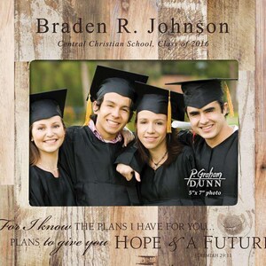Personalized Graduation Photo Frame - Engraved Graduate Wood Friends Picture Frame - Pallet Frame - Graduation Gift