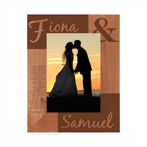Marco de fotos de pareja personalizado - Marco de fotos de boda de madera grabada - Marco diseñado de compromiso personalizado - Marco de aniversario de amor