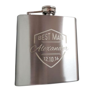 El frasco grabado personalizado incluye caja de regalo y embudo gratuitos - Juego de regalo de frasco de cuero para padrinos de boda grabados Frasco de regalo personalizado para padrinos de boda para hombres