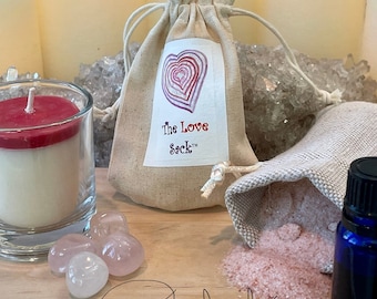 Love Sack Aromatherapy Gift Set: Rose Quartz, Candle & Massage Oil