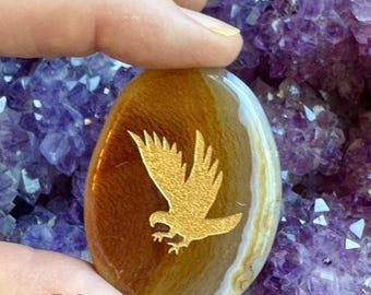 Eagle Totem Stone: Engraved Gemstone Worry Stone, Embossed Power Animal Pocket Altar, Wire Wrapping Stone, Sight