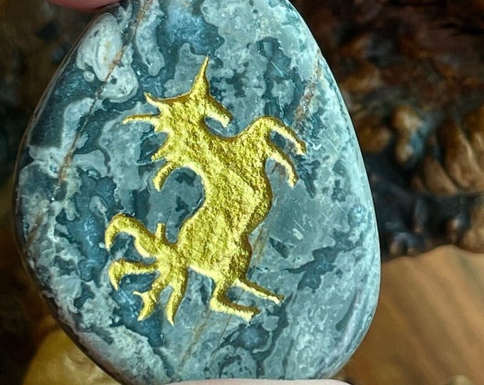 Unicorn Totem Stone, Worry Stones, Comfort Stones, Energy Stones, Pocket Stones, Prayer Stone, Unicorn Power Animal Totem, Pocket Altar