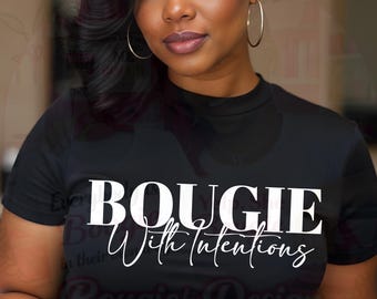 Diseño de camiseta "Bugía con intenciones" / Tipografía de lujo PNG (Descarga digital)