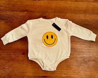 Mono con cara sonriente y sudadera de cuello redondo / Conjunto para mamá y yo / Mono personalizado para bebé / Sudaderas familiares a juego