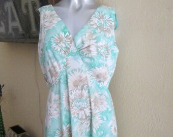 1960s Large Maxi Dress Size 12 14 Mint Green White Tan