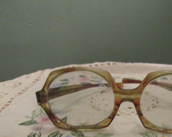 70s American Optical Hex O Large Eyeglass Frames