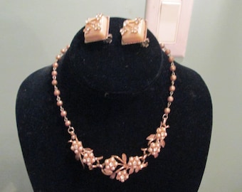 50s Necklace Earrings Set Pearls Rhinestones Floral