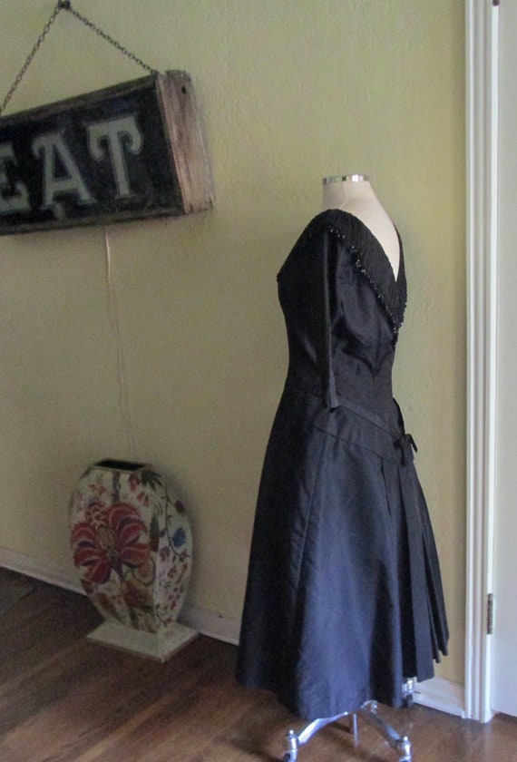 Vintage 50s Silk Taffeta Cocktail Dress Mignon Be… - image 5