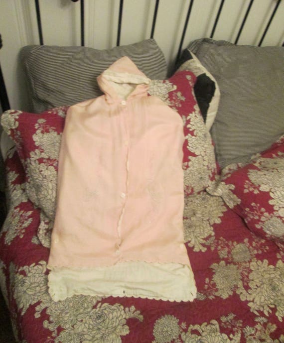 Vintage 1930s Infant Girl Bunting / Infant Pink S