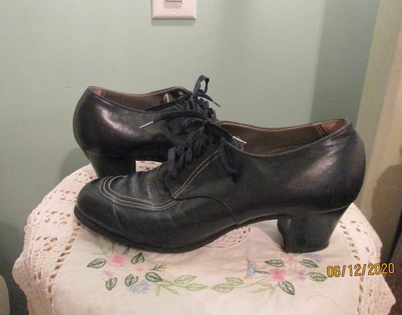 1950s Women Oxford Lace Shoes Navy Size 8 Granny S