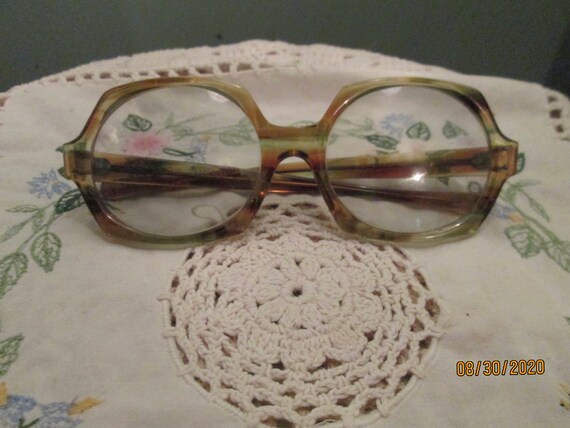 70s American Optical Hex O Large Eyeglass Frames