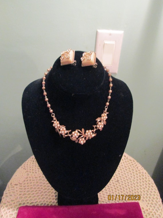 50s Necklace Earrings Set Pearls Rhinestones Flora