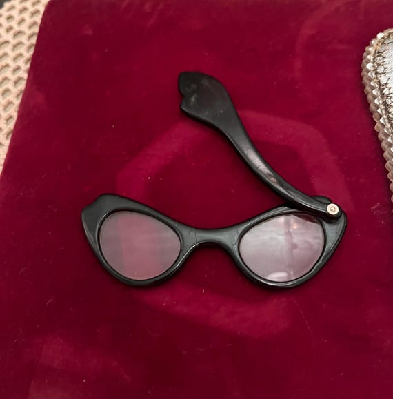 Mid Century Cat Eye Lorgnette Opera Glasses - image 4