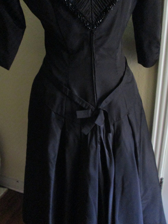 Vintage 50s Silk Taffeta Cocktail Dress Mignon Be… - image 8