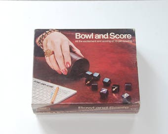 How to score a bowling game by hand