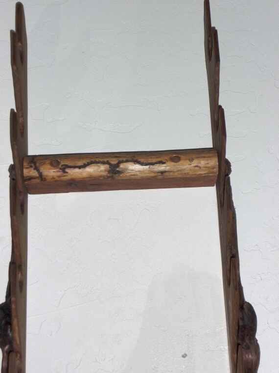 wall mounted flute rack