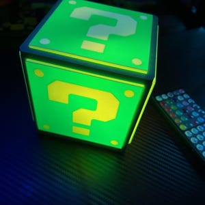 Super Mario Mystery Box LED Light Box bild 1