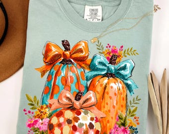 Pumpkin Floral Shirt,Coquette Fall Bow Tee,Harvest T-shirt, Autumn Apparel,Thanksgiving Gift,Cottagecore Womens Shirt,Preppy Pumpkin Season