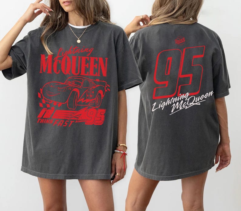 Camiseta retro de Rayo McQueen con dos caras y colores cómodos, camiseta de Cars de Disney, camiseta de Cars de Disney Pixar, camiseta de Cars Family Vacation 2026, camiseta de WDW imagen 2