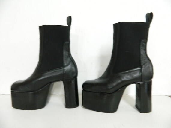 2 inch platform boots