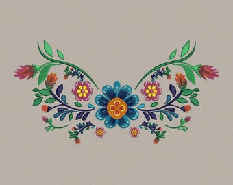 Può includere: Un design floreale simmetrico con un grande fiore blu al centro, circondato da fiori più piccoli in rosa, giallo e arancione. Foglie verdi e steli blu scuro completano il design, su uno sfondo neutro.