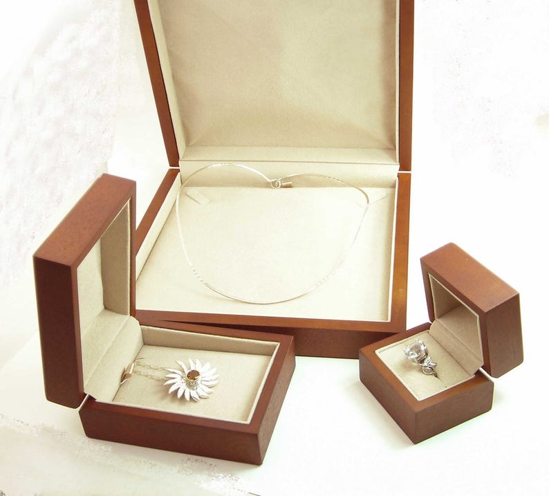 Jewelry Case Earrings or Pendant Box No Logo Gift for Him Wood Jewelry Box New Unused Wedding Box Unused Stained Hardwood Cuff Links