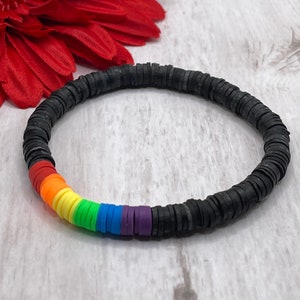 LGBTQ pride bracelet, gay pride bracelet, heishi beads, clay beads, rainbow, handmade, new