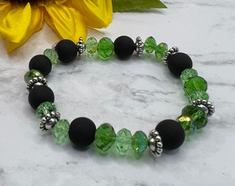 green and black beaded bracelet, green glass beads, black acrylic beads, silver plated beads, handmade, new