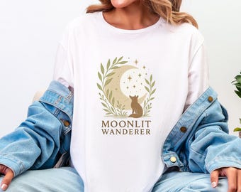 Moonlit Fox Shirt, Boho Moon Phases T-Shirt, Cottagecore Animal Tee, Cozy Nature Aesthetic Shirt, Lunar Fox Graphic Tee, Earthy Fall Top