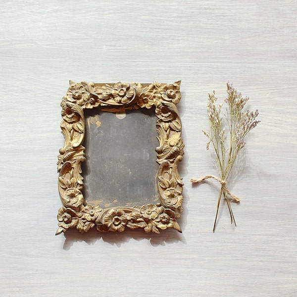 Vintage Metal Frame