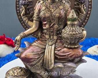 シヴァ神の家族の像 8 インチ、パールヴァティとガネーシャを従えた