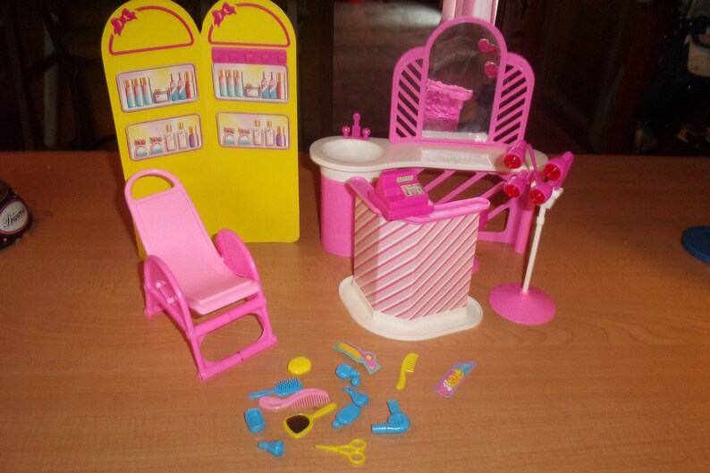 barbie doll haircut salon