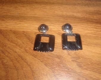 vintage clip on earrings black lucite dangles